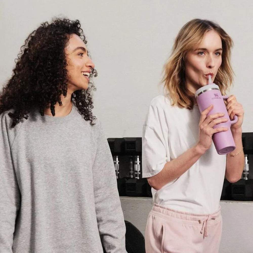 Stanley Quencher 1.18 L Lila Pipetli Termos Bardak Stanley Quencher 1.18 L Lila Pipetli Termos Bardak