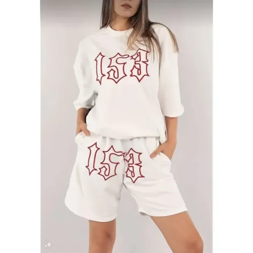Unisex Nakış İşlemeli Şort Takım - Beyaz Unisex Nakış İşlemeli Şort Takım - Beyaz