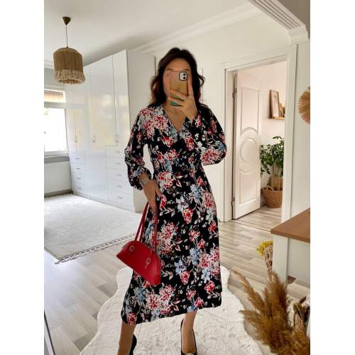 Kadın Uzun Kollu Kruvaze Yaka Beli Lastikli Yandan Yırtmaçlı Desenli Dalgıç Elbise Kadın Uzun Kollu Kruvaze Yaka Beli Lastikli Yandan Yırtmaçlı Desenli Dalgıç Elbise