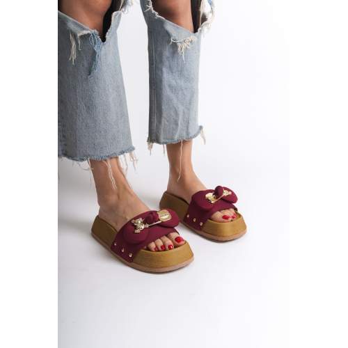 Lisinya948 Kalın ve Ortopedik Taban Ayıcıklı Saten Kadın Terlik KT Bordo Lisinya948 Kalın ve Ortopedik Taban Ayıcıklı Saten Kadın Terlik KT Bordo